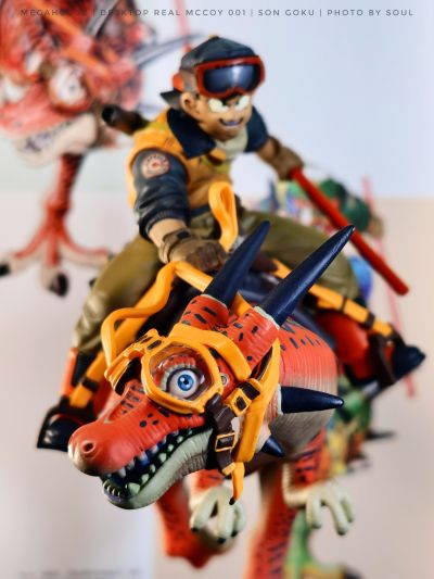 DESKTOP REAL McCOY 龙珠Z 孙悟空01