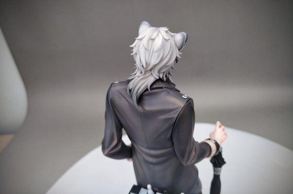 明日方舟 银灰 邀约ver.