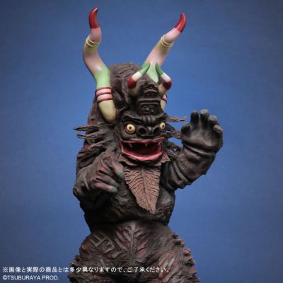 巨型×著名造型师系列 赛文奥特曼 米库拉斯