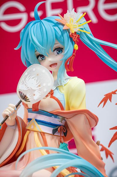 初音未来 月西江