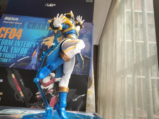 超凡收藏 超凡战队联名街头霸王 蓝衣战士-春丽