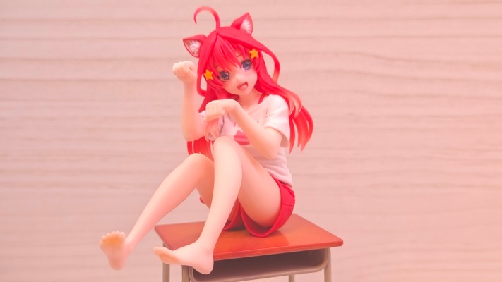 Desktop Cute 五等分的新娘∬  中野五月 ~新绘制猫咪居家服~