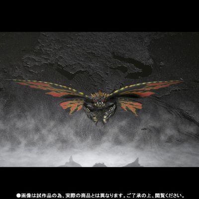 S.H.MonsterArts  哥斯拉大战魔斯拉 巴特拉（成虫）
