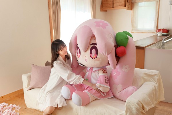 DOQUTE 樱花未来 超特大毛绒玩偶