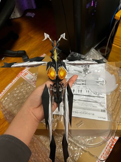 S.H.Figuarts 芝顿（新·奥特曼）