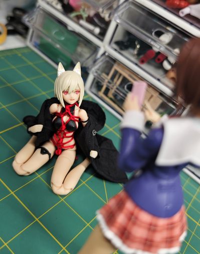 雪滴花计划 黑色泳装形态 WOLF-001迅狼