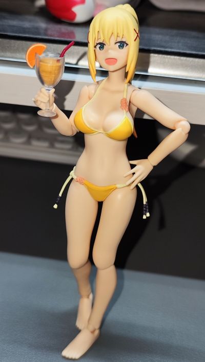 figma#EX-065 为美好的世界献上祝福！达克妮斯 泳装