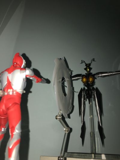 S.H.Figuarts 芝顿（新·奥特曼）