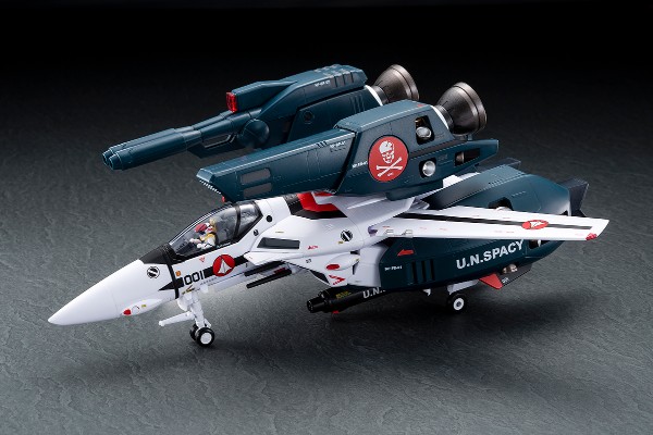 完全变形 VF-1S 强袭女武神 一条辉专用机 剧场版（超时空要塞 可曾记得爱）