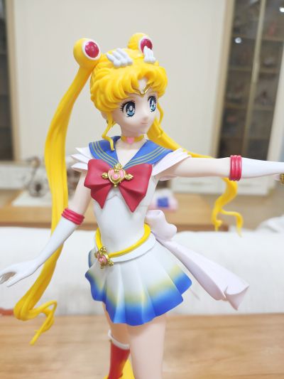 独特魅力 剧场版 美少女战士Eternal -超级水兵月- 2 (A款)