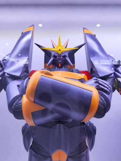 大尺寸软胶系列 飞跃巅峰 钢巴斯塔