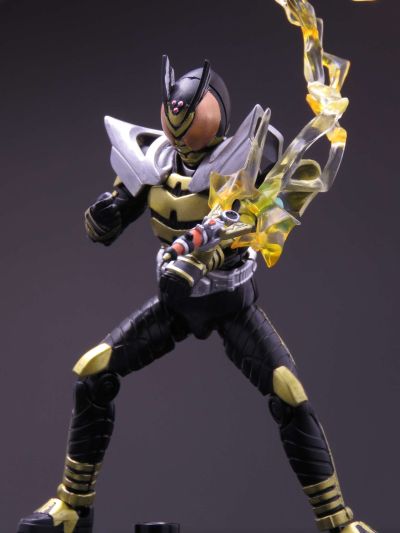 装动编年史 假面骑士甲斗王