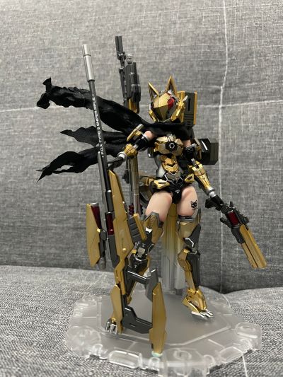 赛博森林 狙击猎狐 薇薇安•海耶 极地白狐