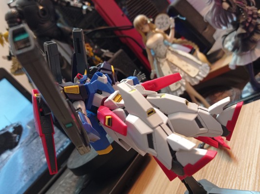 HGAGE#29 1/144 机动战士高达AGE AGE-3F 高达AGE-3堡垒型