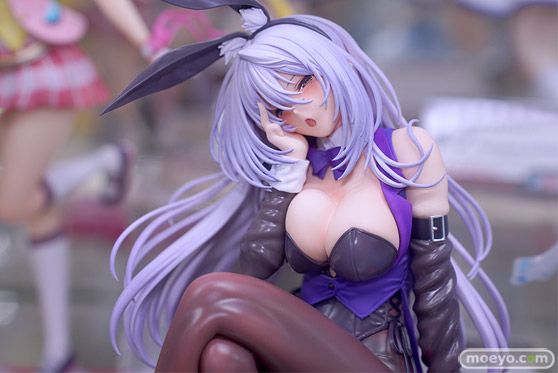 害羞的她 天笠缀 兔女郎