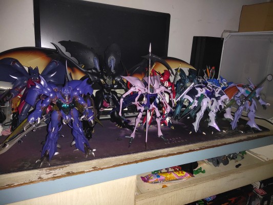 ROBOT魂 圣战士丹拜因 比亚瑞斯（AURA FHANTASM）