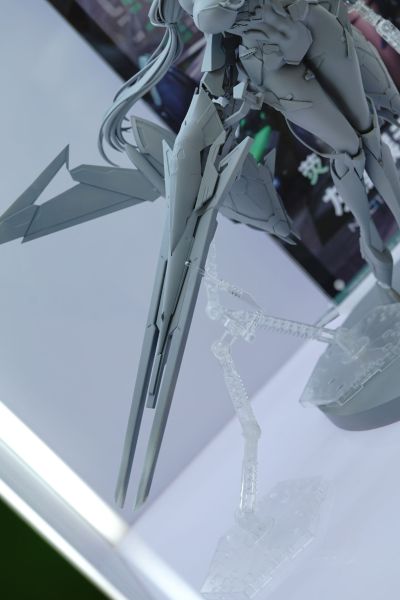 交错战线 克洛艾·斯泰特“荧”