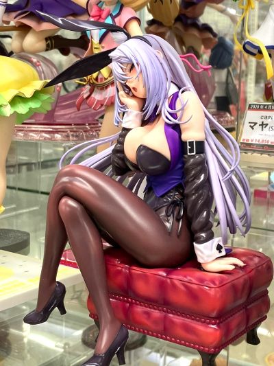 害羞的她 天笠缀 兔女郎