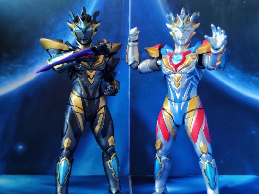 S.H.Figuarts 奥特银河格斗 命运的冲突 泽塔奥特曼 迪斯西姆天爪