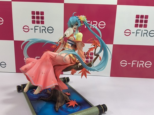 初音未来 月西江