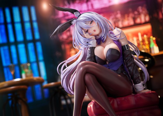 害羞的她 天笠缀 兔女郎