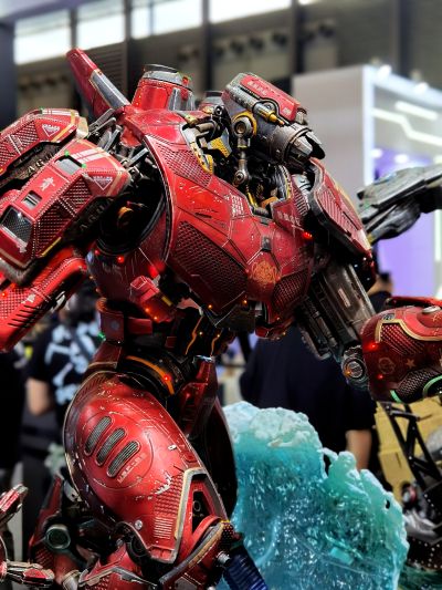 环太平洋:雷霆再起 暴风赤红