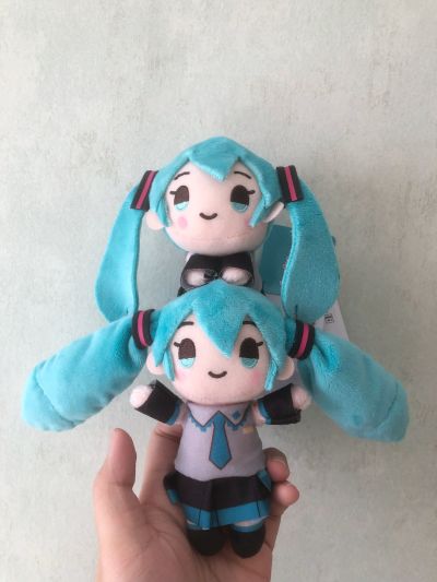 初音未来&YOU 毛绒挂件玩偶 16周年纪念款