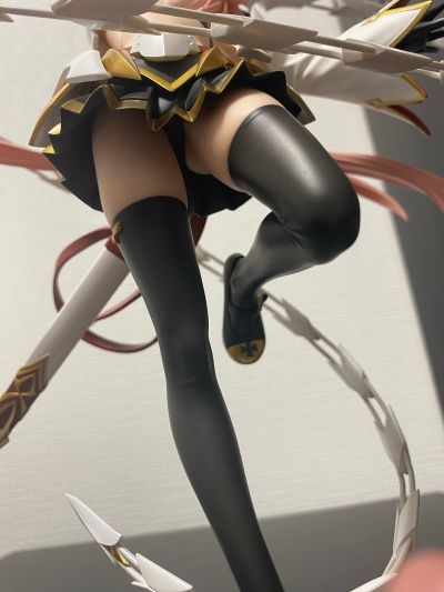 命运-冠位指定 剑士-阿斯托尔福