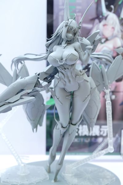 交错战线 克洛艾·斯泰特“荧”