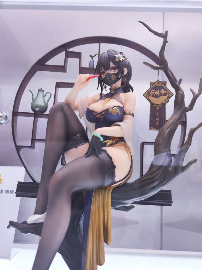 虾米大模王 夏芈「幸」相逢 旗袍 玄墨