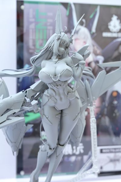 交错战线 克洛艾·斯泰特“荧”