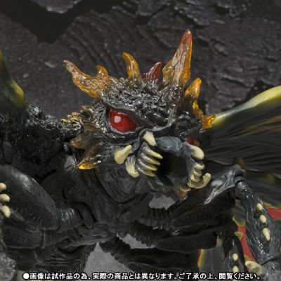 S.H.MonsterArts  哥斯拉大战魔斯拉 巴特拉（成虫）