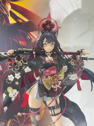 粗腿是身份象征的世界 肉仓色羽 特别版
