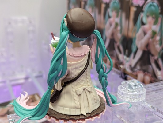 压泡面 初音未来 秋日之约