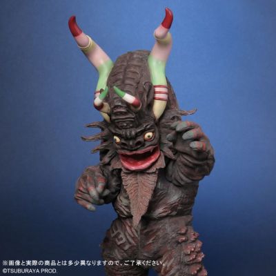 巨型×著名造型师系列 赛文奥特曼 米库拉斯