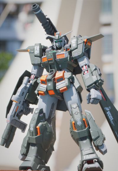 MG  1/100  兴风者高达 F.A. （Fatal Ash）/ 乱流吉姆