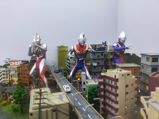 盖亚奥特曼 V2型