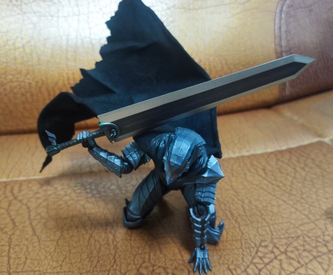 figma#SP-046  剑风传奇 格斯 狂战士的甲胄ver.