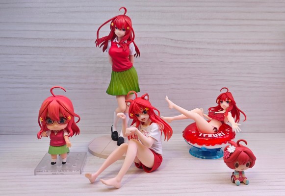 Desktop Cute 五等分的新娘∬  中野五月 ~新绘制猫咪居家服~