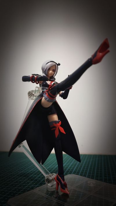 S.H.Figuarts    伊斯