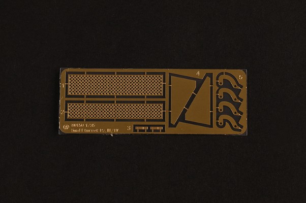 编号:80152 1/35 装甲车辆系列 德III/IV型混合底盘歼击坦克(长身管E型)