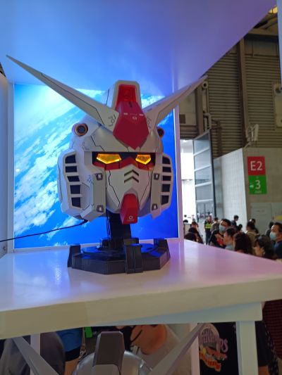 元祖高达大尺寸头部模型摆件