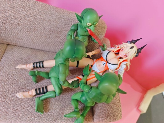 【初回特典なし】リボルテック 女皇之刃 No.001 流浪の戦士 蕾娜