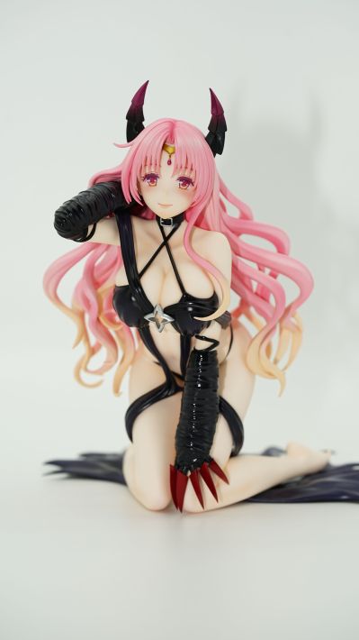 出包王女DARKNESS 赛菲·米卡埃拉·戴比路克 Darkness