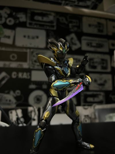 S.H.Figuarts 奥特银河格斗 命运的冲突 泽塔奥特曼 迪斯西姆天爪