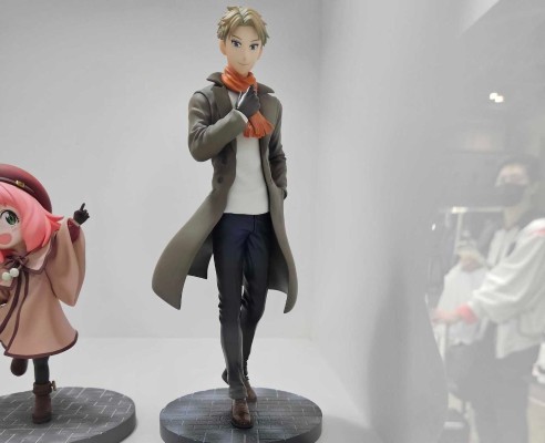 Luminasta  间谍过家家 代号：白 劳埃德·福杰