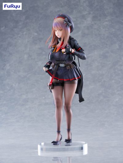 胜利女神：妮姬 艾玛