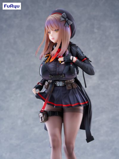 胜利女神：妮姬 艾玛