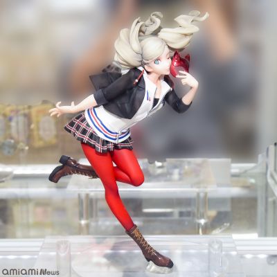 女神异闻录5皇家版 高卷杏 校服