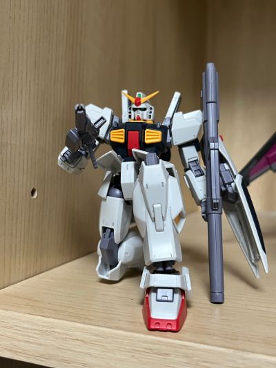 HGUC 机动战士Z高达 高达Mk-II(幽谷样式)